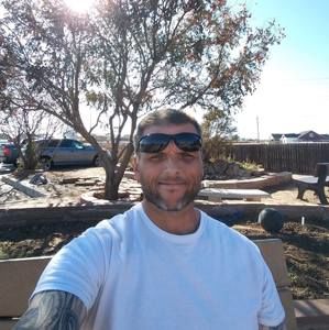 Meet your Posher, Derick